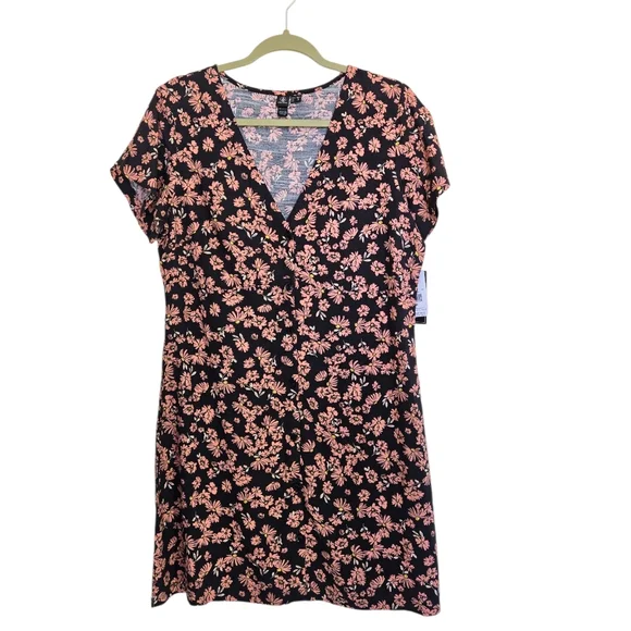 NEW Volcom Crunk Punk Dress SPN Size M Floral Black Pink Color Women's Vacation - Picture 6 of 14